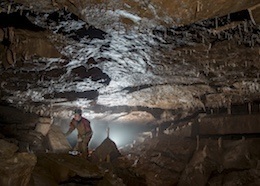 Small Chamber - Ogof Tee