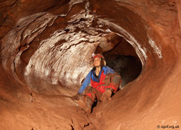 The Tube - Right Hand Branch - Tunnel Cave